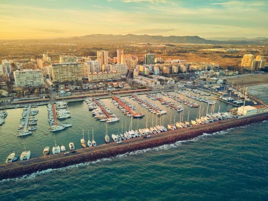 Coqueto Apartamento Junto A La Playa. Puebla de Farnals Buitenkant foto